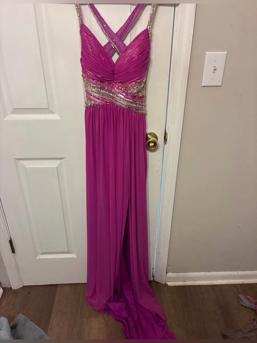 Terani Couture Elegant Stunning Magenta Chiffon Formal Dress Gown